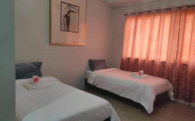 White Knight Hotel Saint Anne Manila