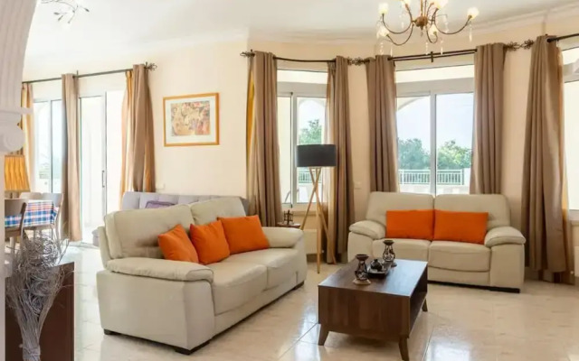 Villa Komissa in Argaka