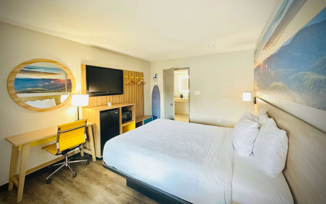 Days Inn by Wyndham WestEnd Alexandria,VA Washington DC Area