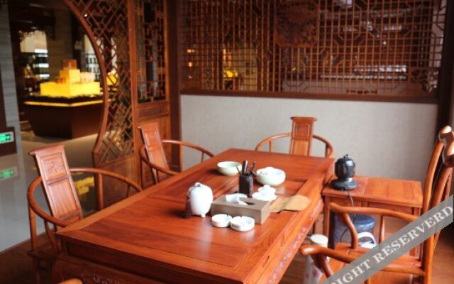 Xinnong Court Hotel