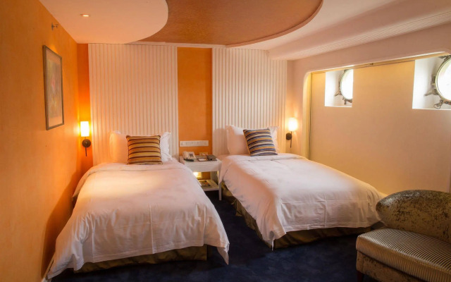 Cruise INN