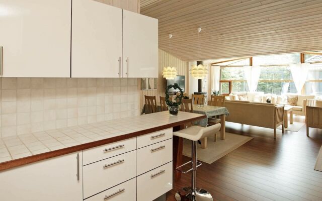 Peaceful Holiday Home in Ålbæk Near Sea