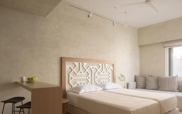 Apollo Apartments - Image 2
