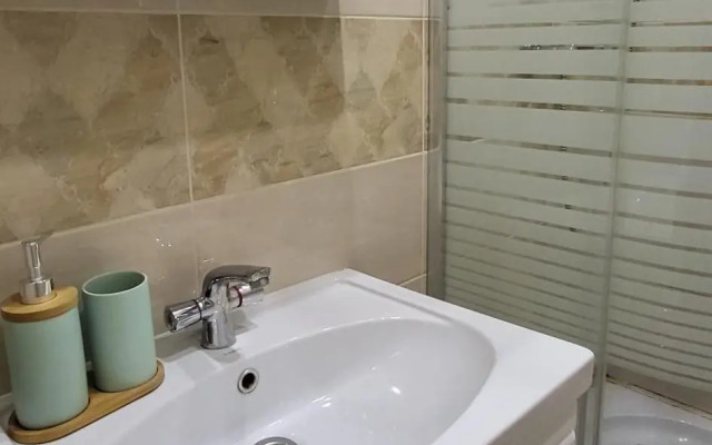 Апартаменты Факультет Гостеприимства на улице Селезнева 4\15