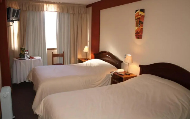 Qelqatani Hotel