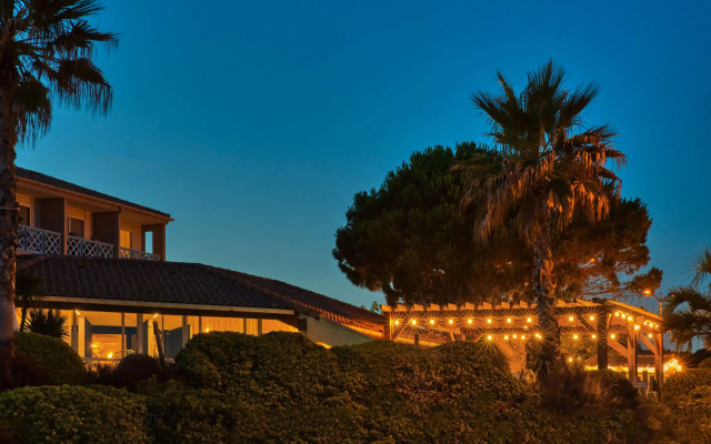 Paradou Mediterranee, BW Signature Collection