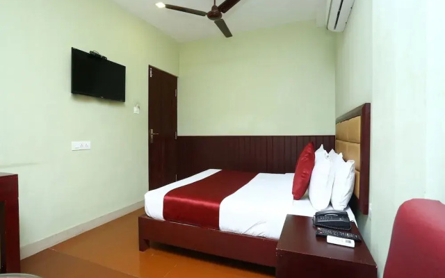 OYO 15190 Select Residency