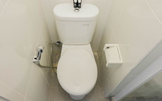 Best Price Studio Apartment at 19 Avenue