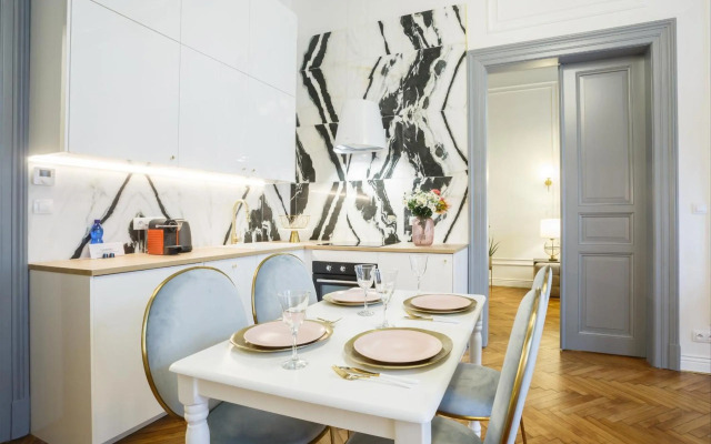 Palace Apartment by Main Station - Premier