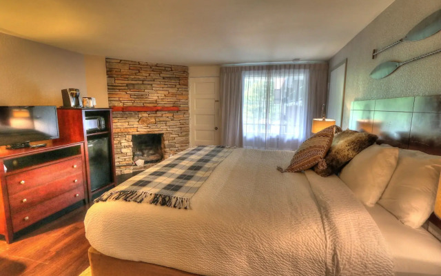 River Edge Inn