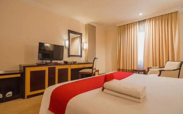 RedDoorz Premium Syariah @ Semarang City Center