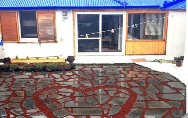 Jeju Pobine Odumak Guest House