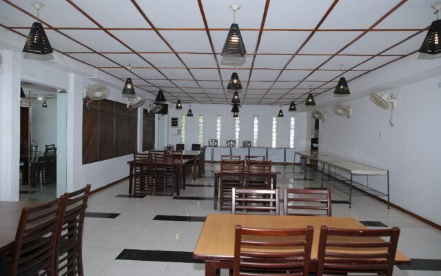 Subhas Hotel