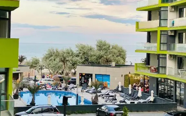 The Anchor in Complexul Alezzi Beach Resort