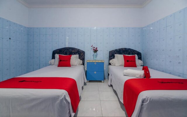 Ayadeara Guest House by Reddoorz
