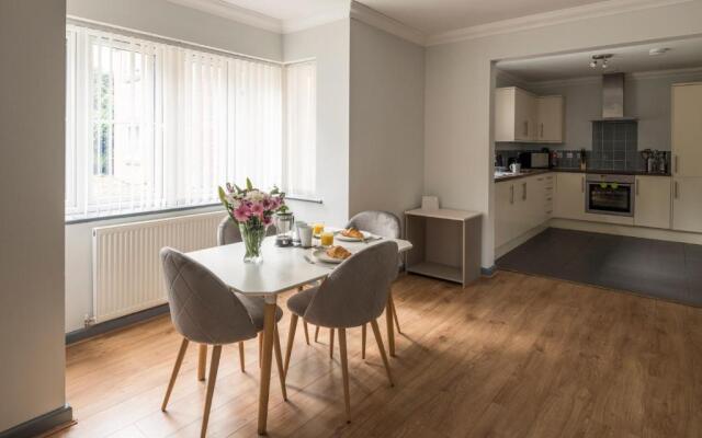 Bassett Green by Viridian Apartments