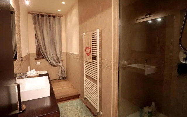 I Lari Castel Del Monte