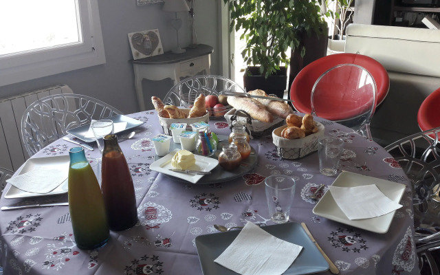 La Colline aux Yeux Doubs