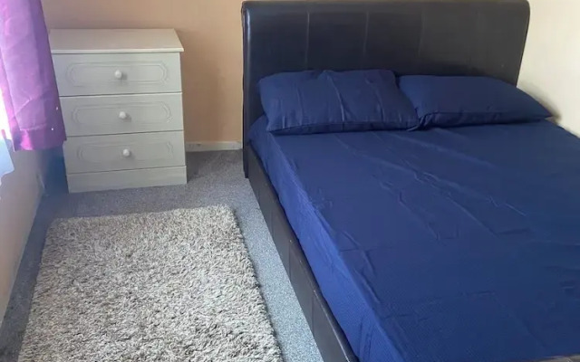 White and Sandstone Astley Bridge-charming Family