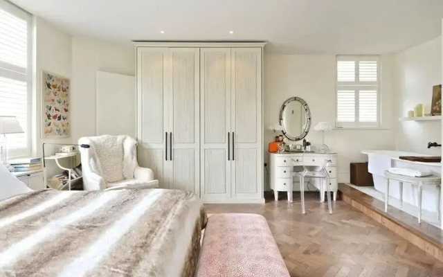Serene 2 Bed Flat Chiswick Min Monthly Stay