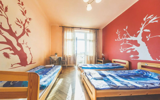 Tara Hostel