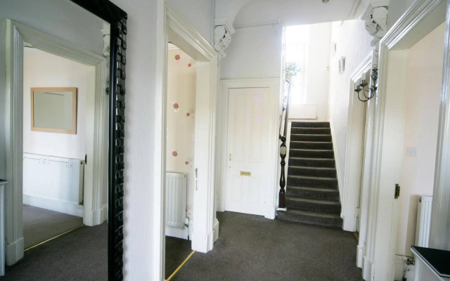 Dean Park Guest House