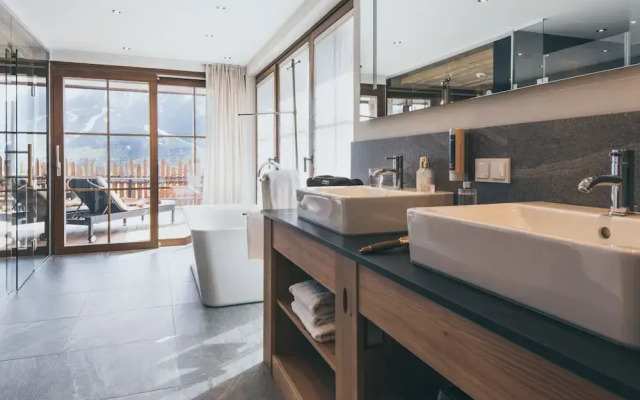 Apart-Hotel PURE Lermoos