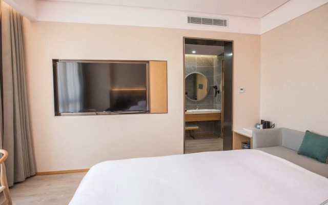 Yougo  Hotel