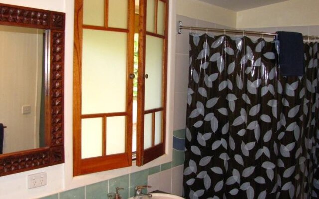 Anna's Byron Bay Guest House