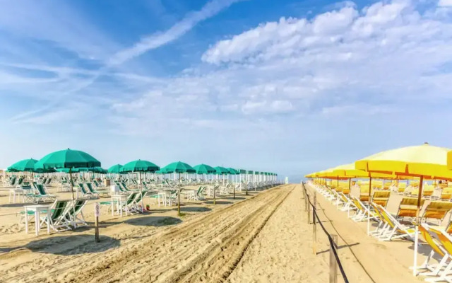 Holiday Home in Versilia Near Sandy Beaches