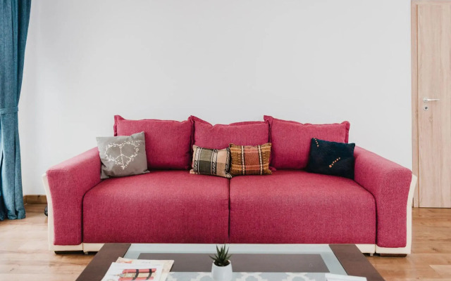 City view apartment with FREE parking