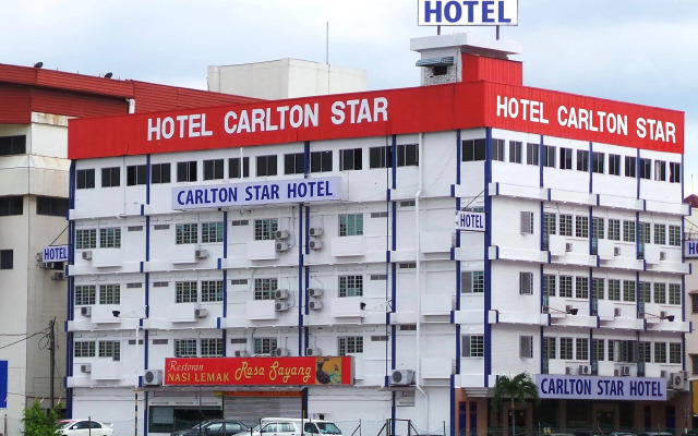 Carlton Star Hotel