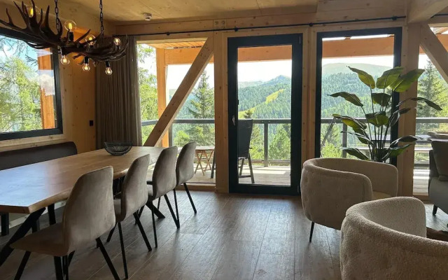 Awesome Chalet With Sauna