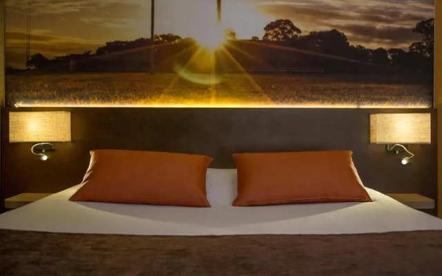 The Originals City, Hôtel Le Boeuf Rouge, Saint-Junien