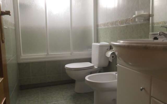 Alicante 100665 1 Bedroom Apartment by Mo Rentals