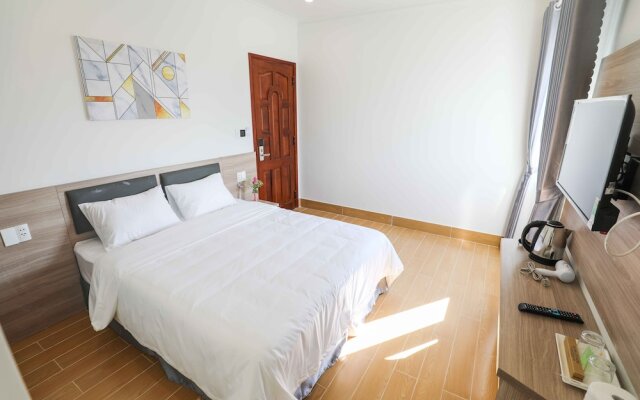 Dinh Cat Hotel Dalat