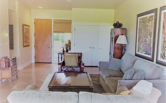 Bay 37g4 2 Bedroom Condo by Redawning