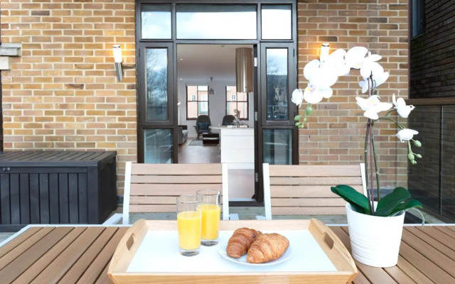 Hampden Apartments - The Charles