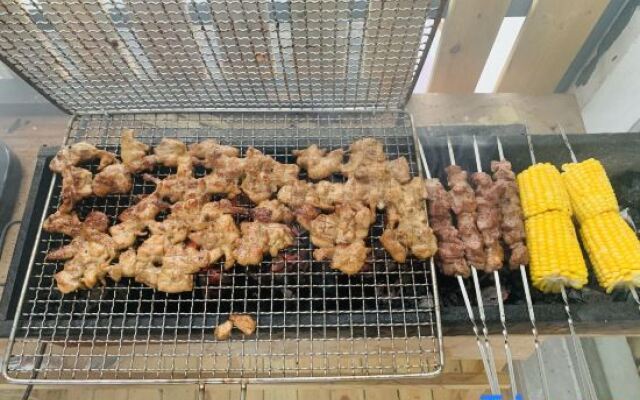 Xisu Designer Garden Holiday Meisu (Lijiang Ancient City Branch)