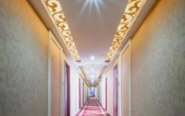 Zoige Grand Hotel (Zoige County People's Government)