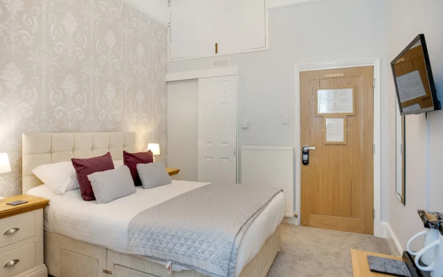 Trelawney Hotel