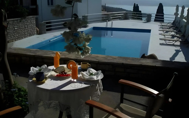 Scorpios Hotel & Suites