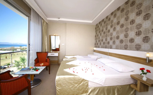 Acem Hotel