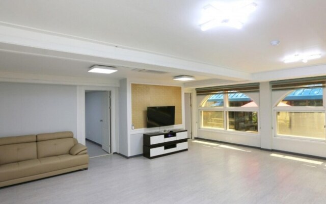 Jecheon Nine Valley Pension