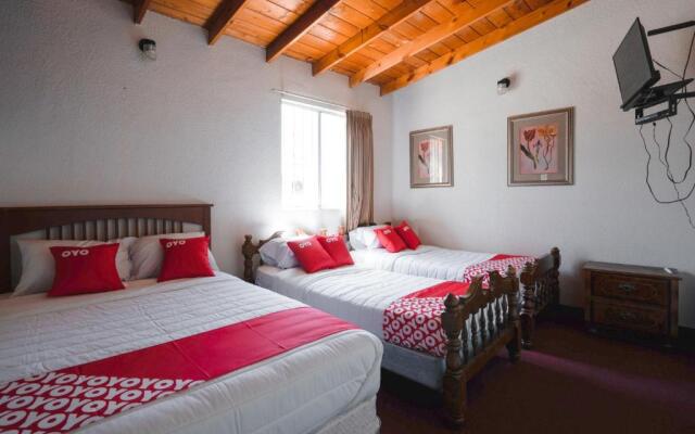 OYO Hotel CocoBeach, Ensenada