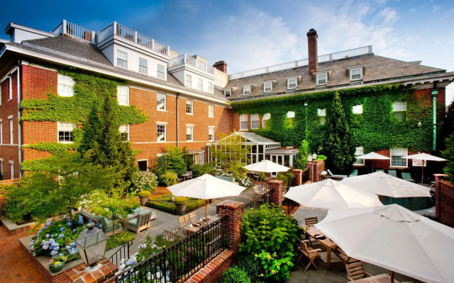 Vanderbilt, Auberge Resorts Collection