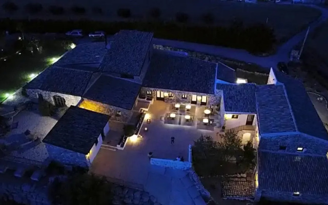 Borgo delle Pietre