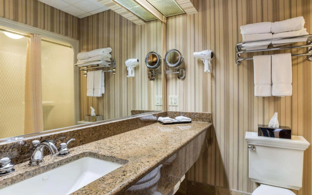 Pullman Singapore Hill Street