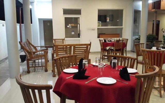 Peacock Vista - Polonnaruwa