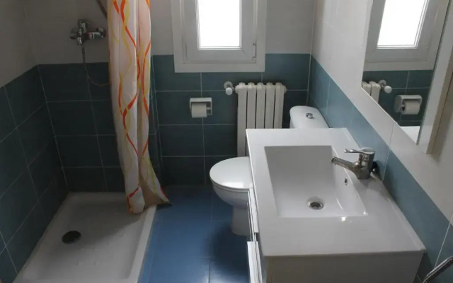Casa Les Roques